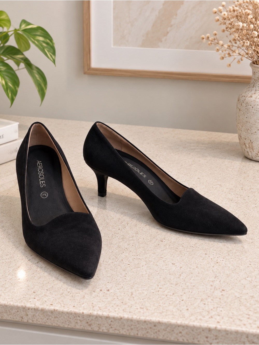 Aerosoles Black Suede Pointed Toe Kitten Heel Pumps